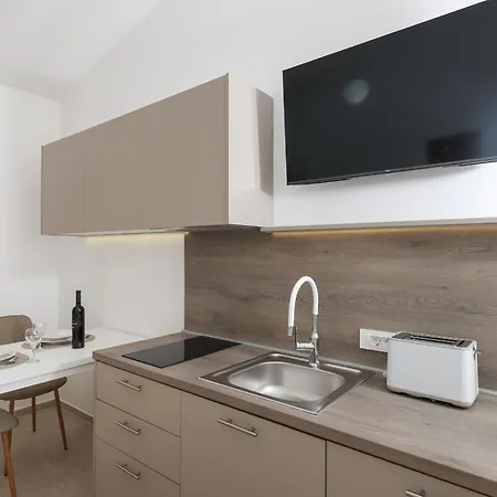 Gabriella And Antonella Apartamento Sukošan